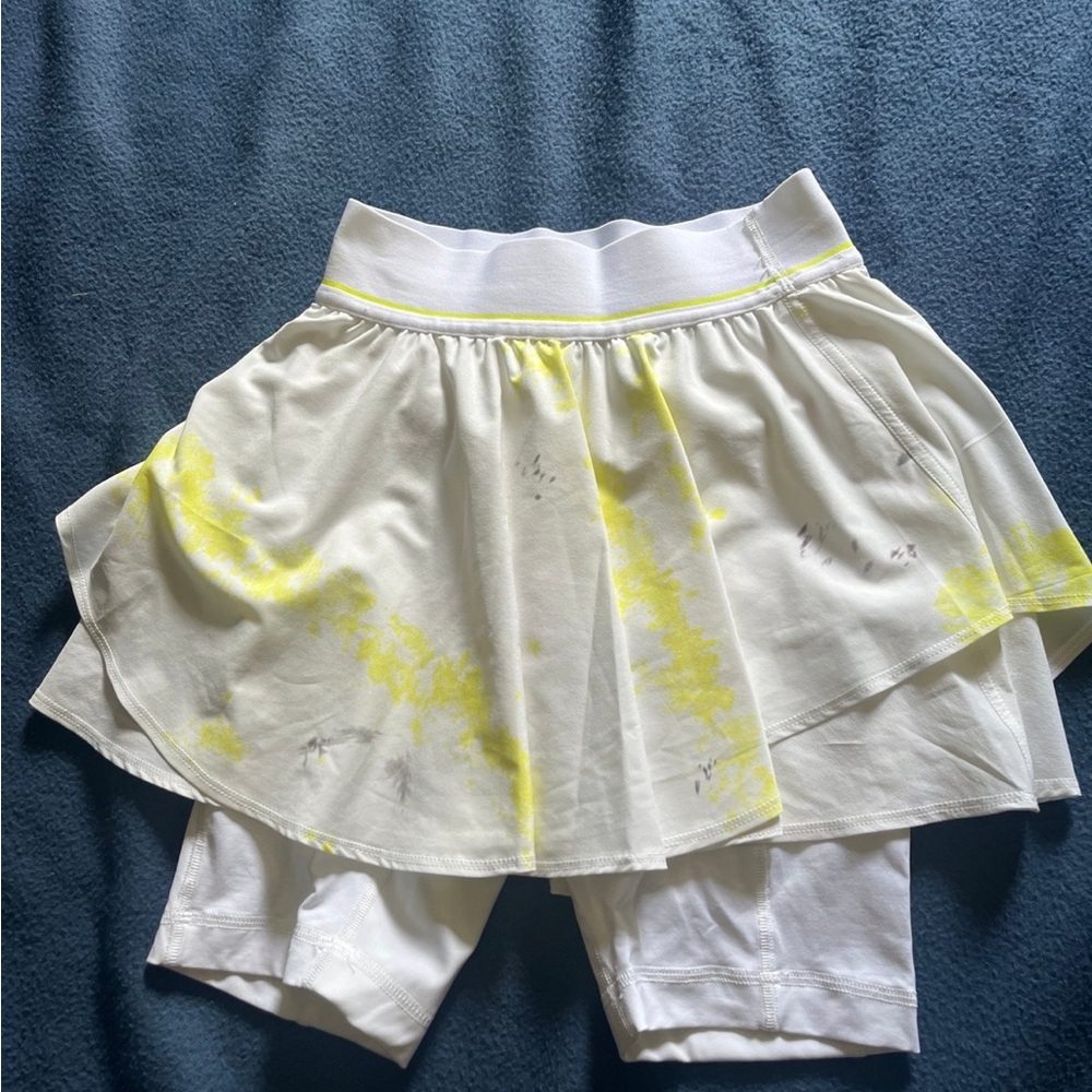 Lululemon Athletica White Skirt with Yellow Accents